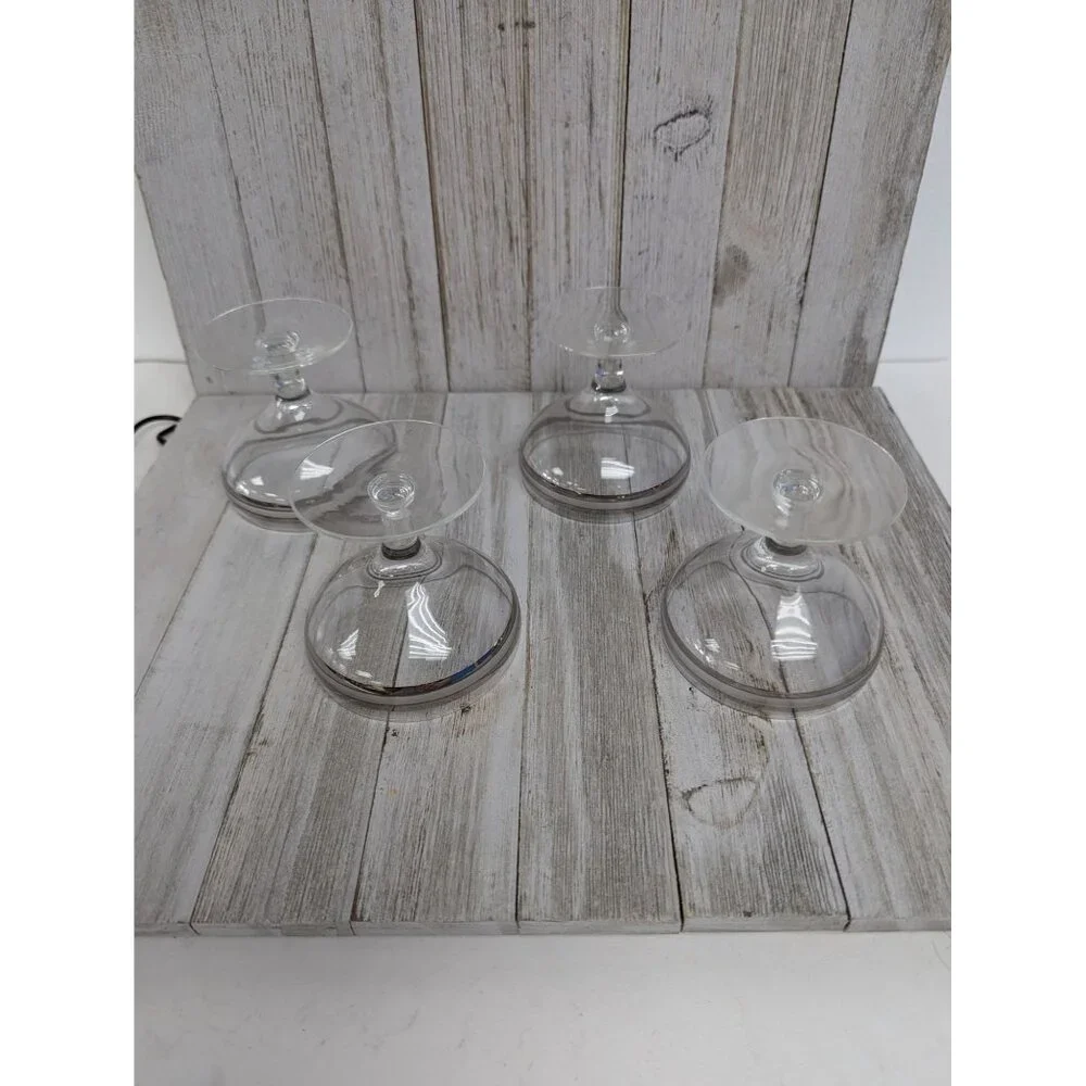 Champagne Glasses 3 3/8" Stemmed Set of 4 Silver Bands - Picture 5 of 6